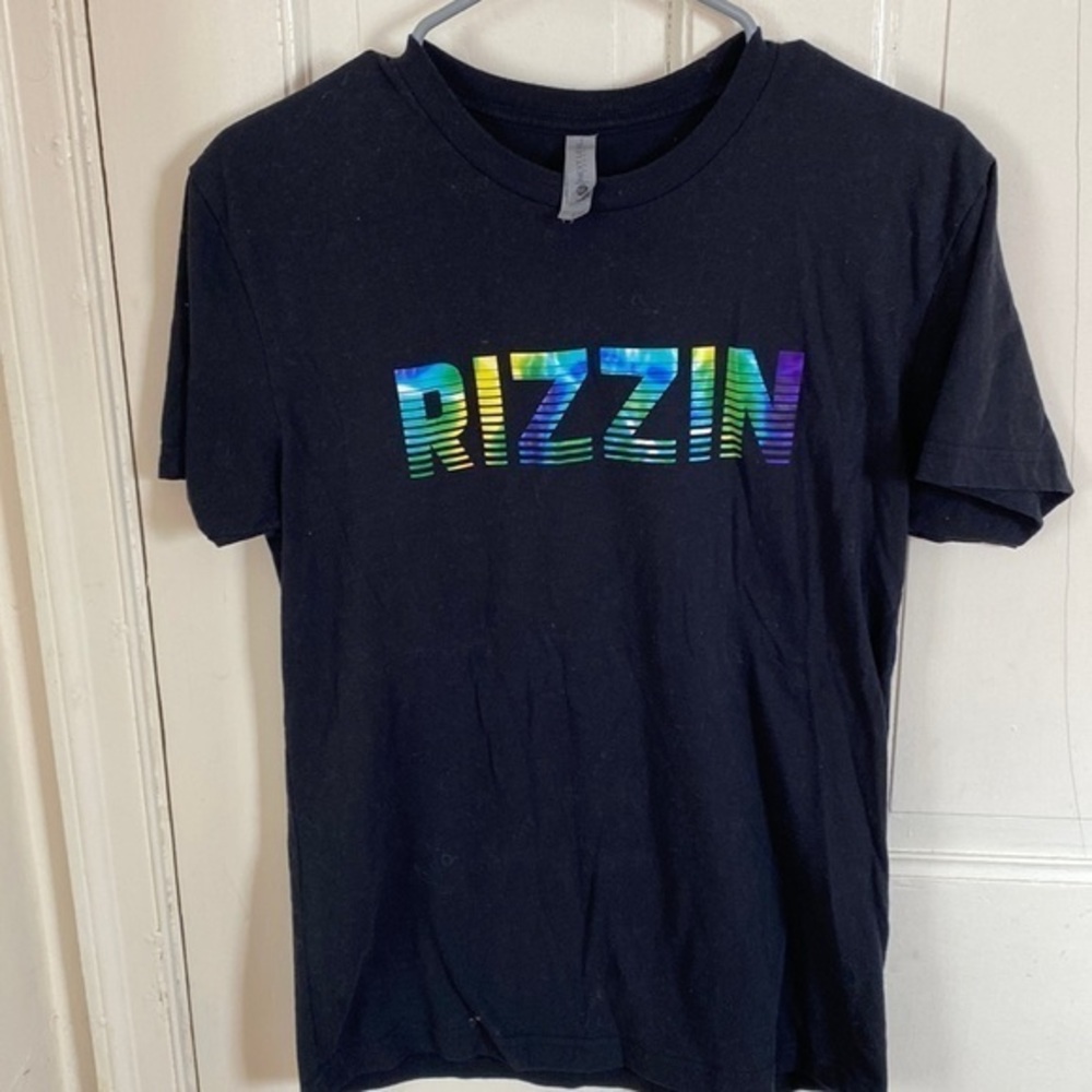 “RIZZIN” T-Shirt: Company Starter t-shirt